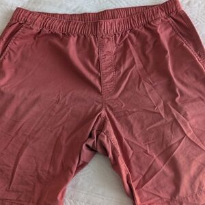 Uniqlo Men's Salmon Athletic Shorts